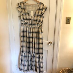 Anthropologie plaid Peasant midi Tiered Dress with Flutter Sleeves